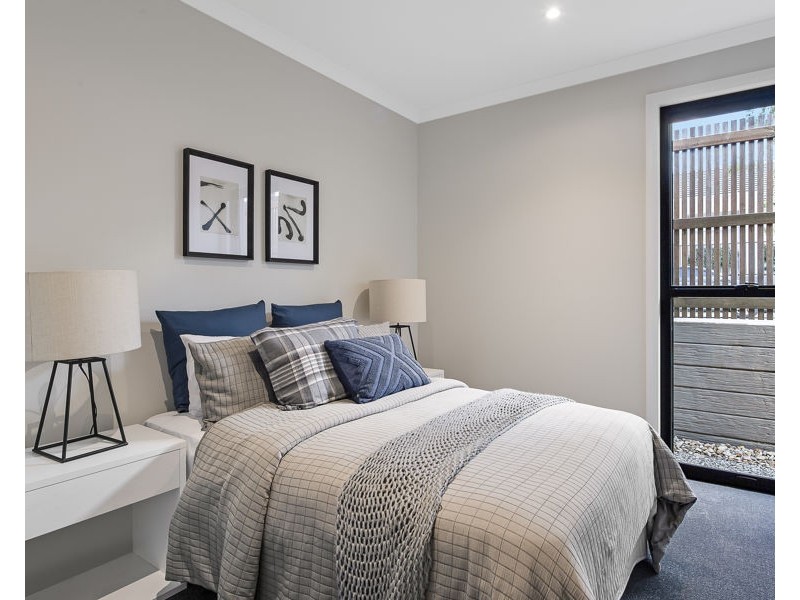 25 Olive Avenue, Greenbank QLD 4124