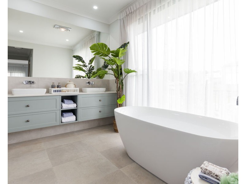 8 Forrestdale Street, Coomera QLD 4209