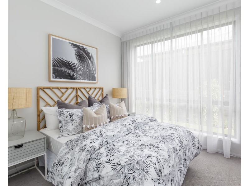 8 Forrestdale Street, Coomera QLD 4209