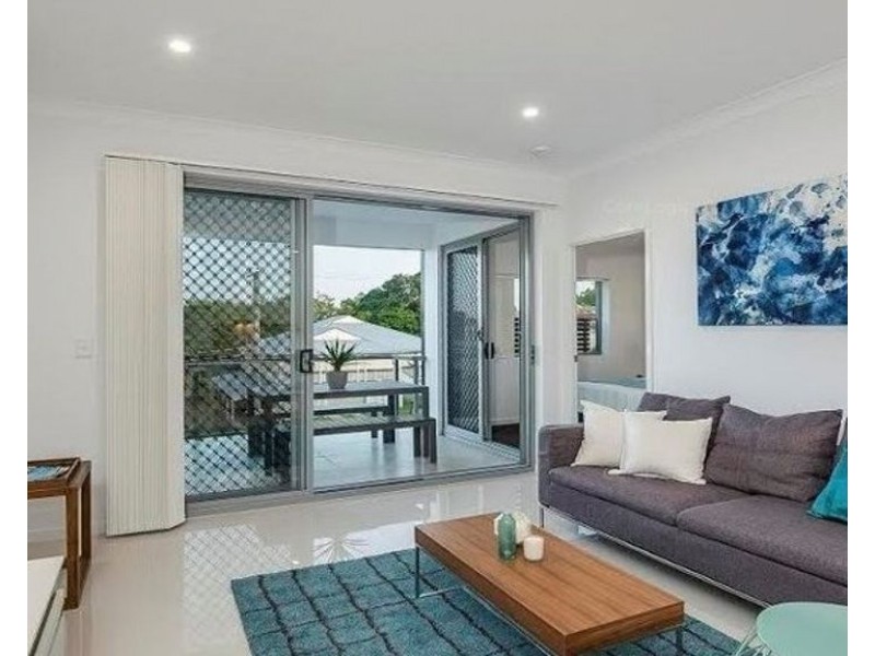 7/68 Kitchener Street, Coorparoo QLD 4151