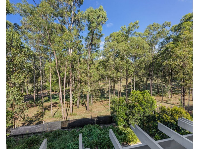 16 Turnberry Way, Brookwater QLD 4300