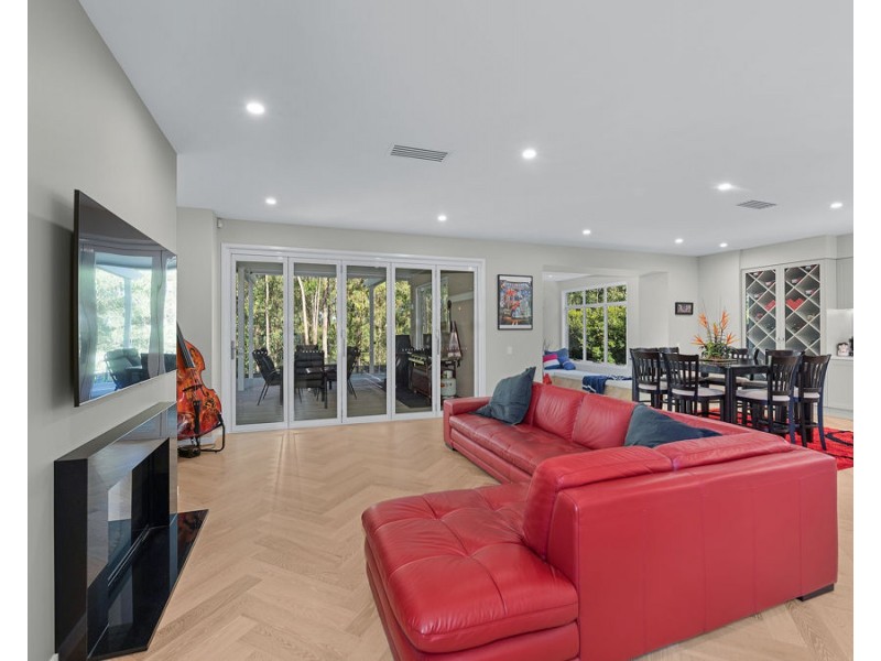 16 Turnberry Way, Brookwater QLD 4300