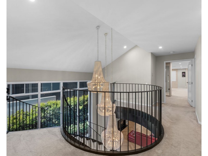 16 Turnberry Way, Brookwater QLD 4300