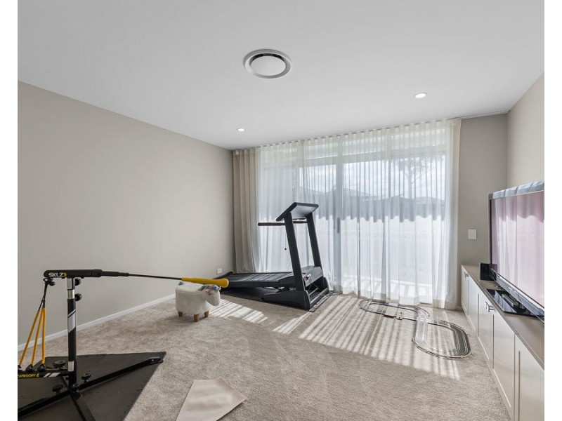 16 Turnberry Way, Brookwater QLD 4300