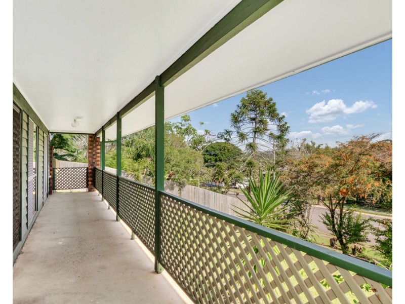 26 Chambery Road, Petrie QLD 4502