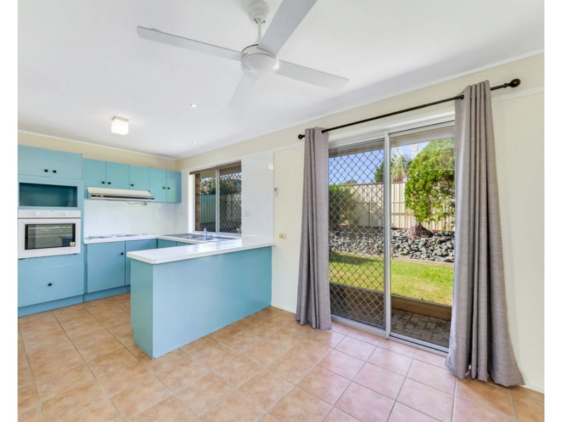 26 Chambery Road, Petrie QLD 4502