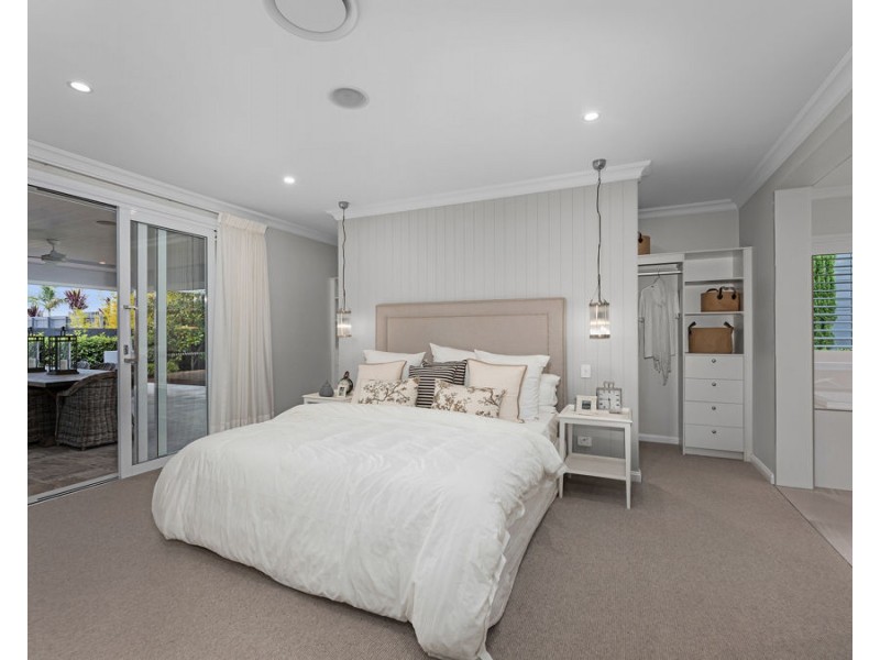 9 Houston Street, Spring Mountain QLD 4124