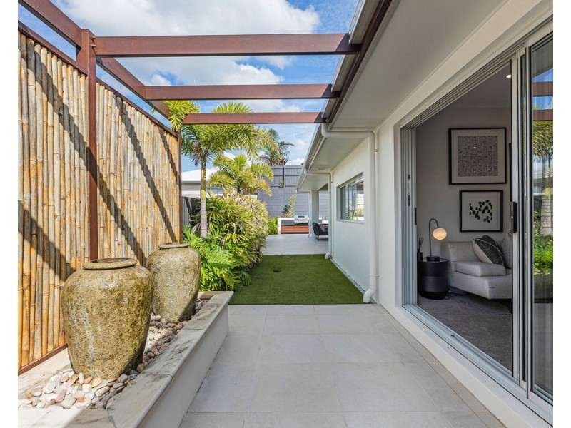 11 Houston Street, Spring Mountain QLD 4124