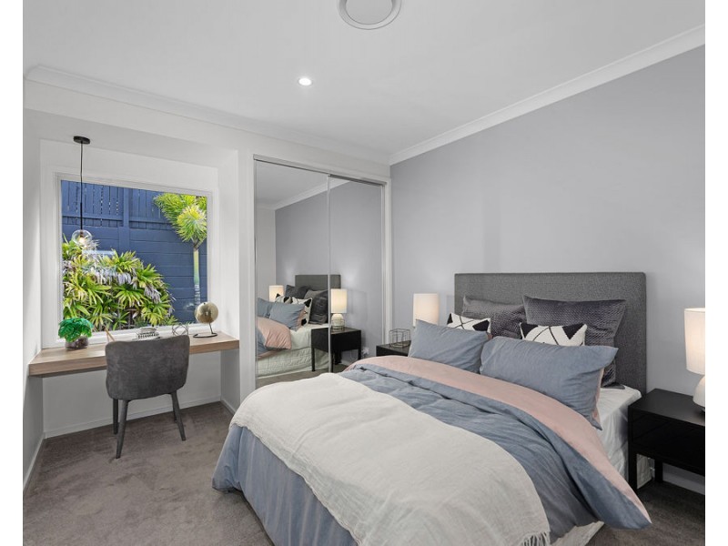 11 Houston Street, Spring Mountain QLD 4124