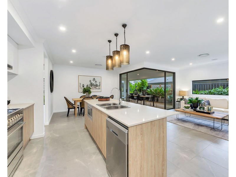 22 Ridge Parade, Narangba QLD 4504