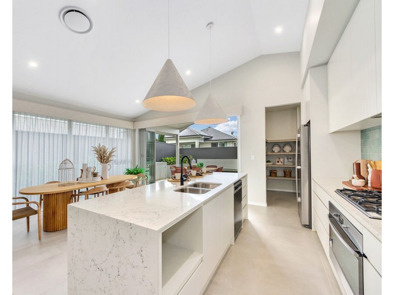 24 Ridge Parade, Narangba QLD 4504