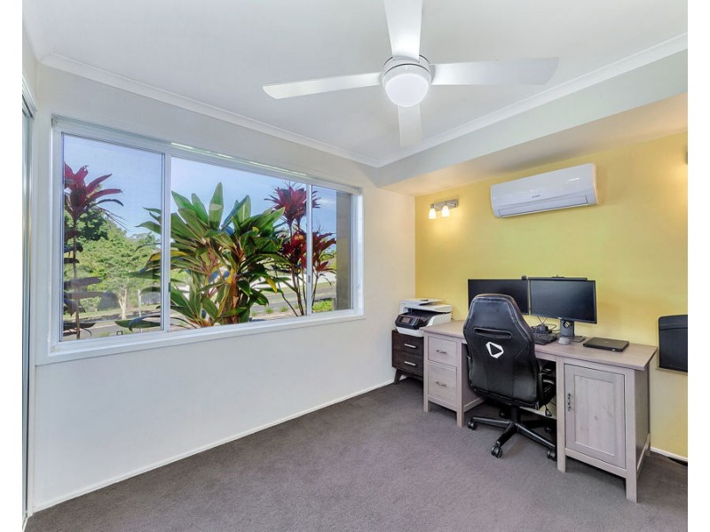 20 Queen Elizabeth Drive, Eatons Hill QLD 4037