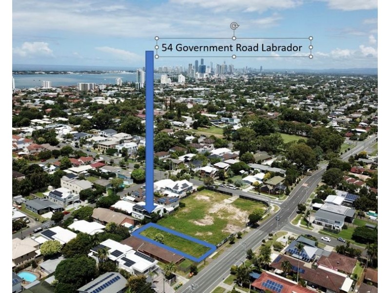 54 Government Road, Labrador QLD 4215
