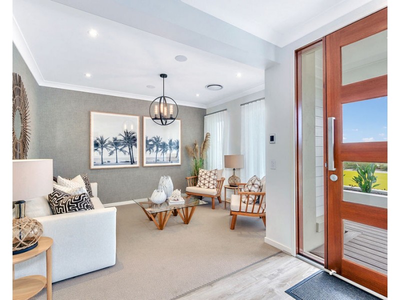 12 Village Green Boulevard, Palmview QLD 4553