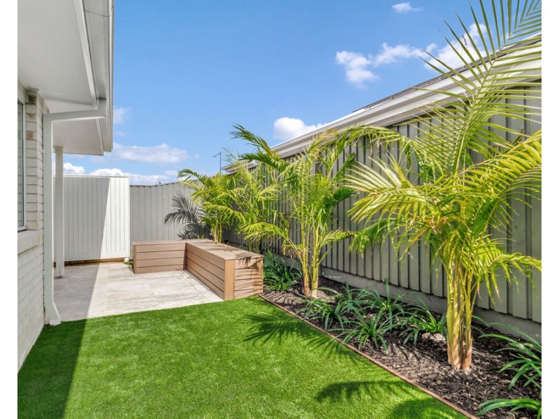 12 Village Green Boulevard, Palmview QLD 4553