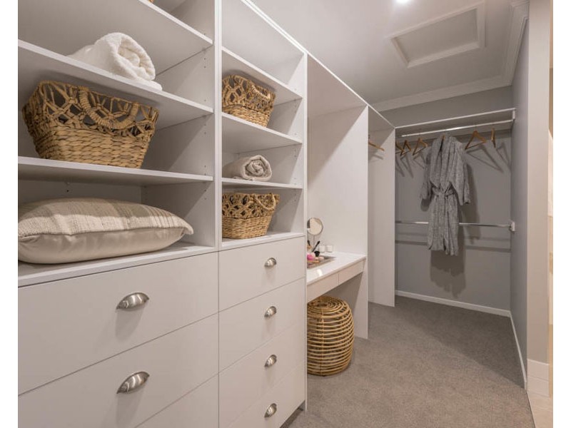 12 Cardinal Crescent, Newport QLD 4020