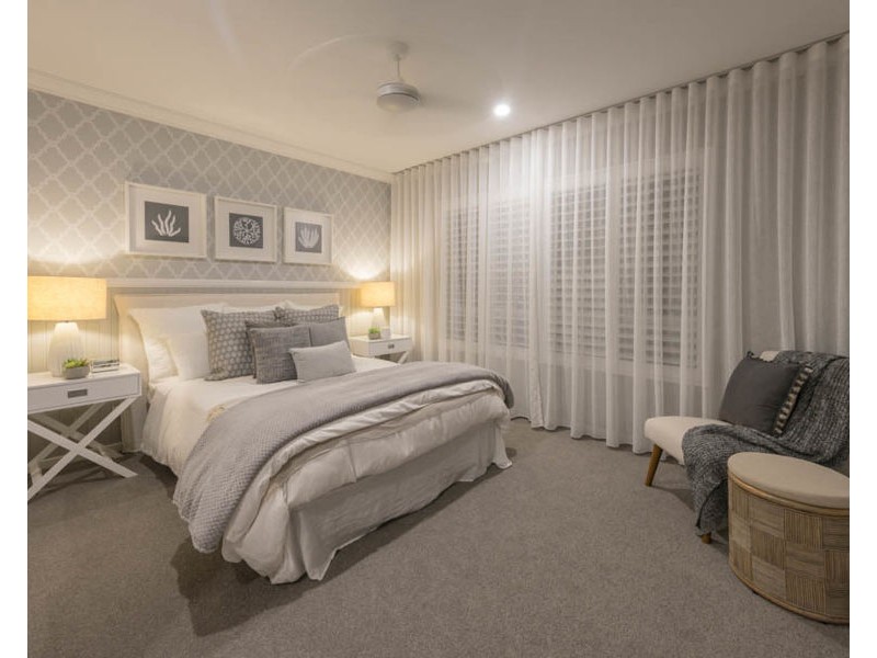 12 Cardinal Crescent, Newport QLD 4020