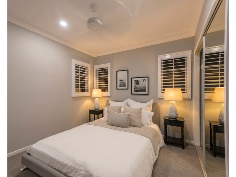 12 Cardinal Crescent, Newport QLD 4020