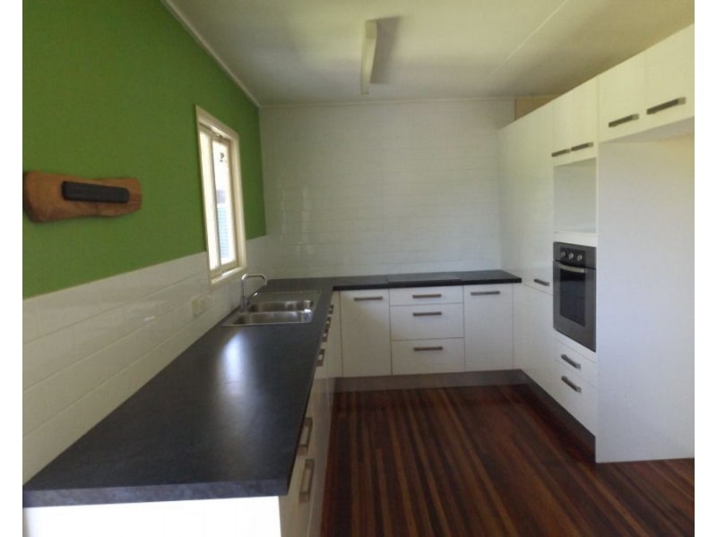 40 McNeill Road, Kallangur QLD 4503