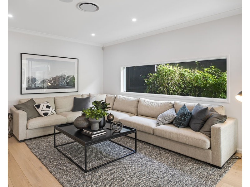 5 Olive Avenue, Greenbank QLD 4124