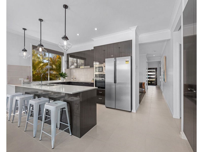 12 Houston Street, Spring Mountain QLD 4124