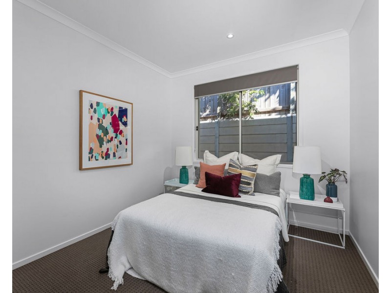 12 Houston Street, Spring Mountain QLD 4124