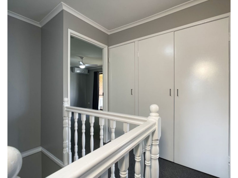 1/4 Oaklands Drive, Caboolture South QLD 4510