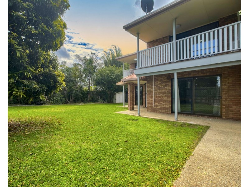 1/4 Oaklands Drive, Caboolture South QLD 4510