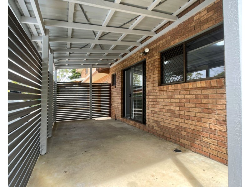 1/4 Oaklands Drive, Caboolture South QLD 4510