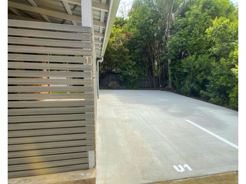 1/4 Oaklands Drive, Caboolture South QLD 4510