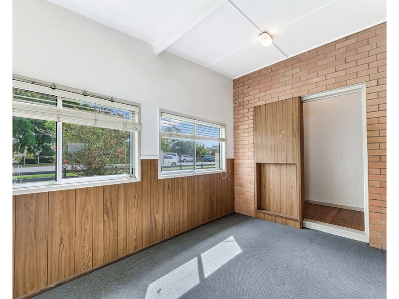 94 Rode Road, Wavell Heights QLD 4012