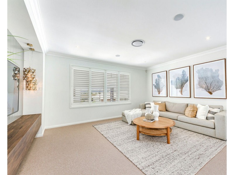 36 Hart Crescent, Bells Creek QLD 4551