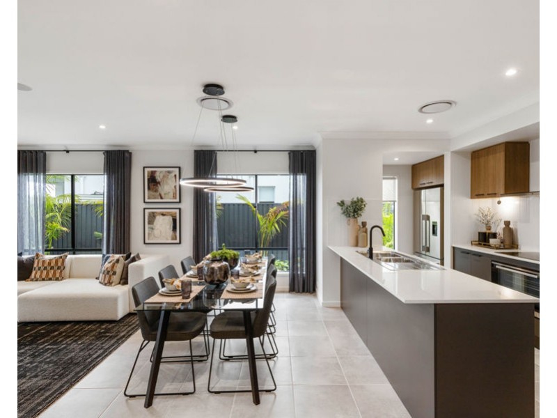 55 Hart Crescent, Bells Creek QLD 4551