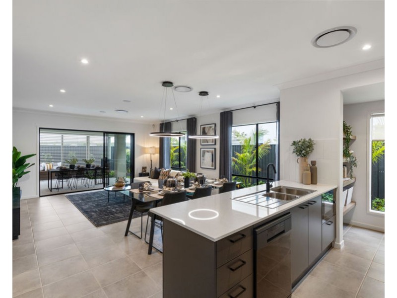 55 Hart Crescent, Bells Creek QLD 4551
