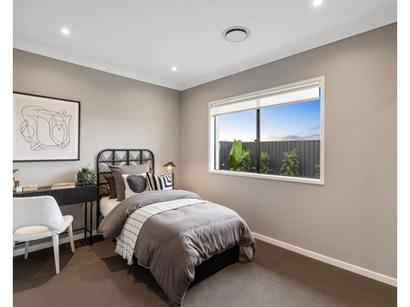 55 Hart Crescent, Bells Creek QLD 4551