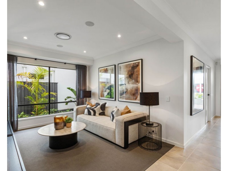 55 Hart Crescent, Bells Creek QLD 4551