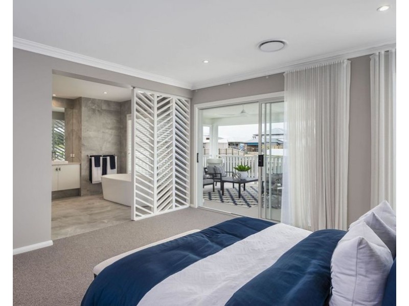 11 Jingeri Street, Redland Bay QLD 4165