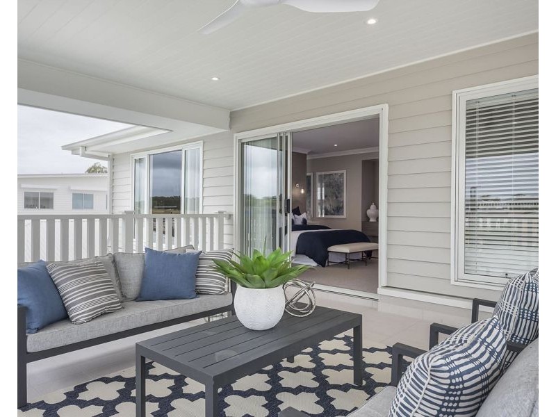 11 Jingeri Street, Redland Bay QLD 4165