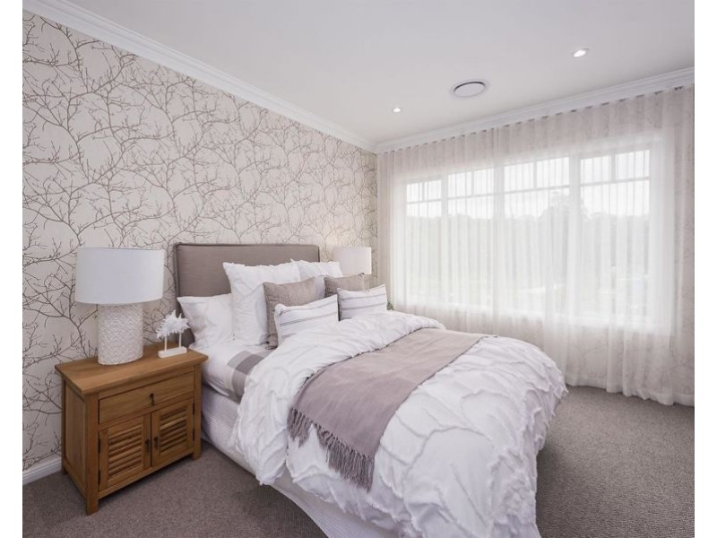 11 Jingeri Street, Redland Bay QLD 4165