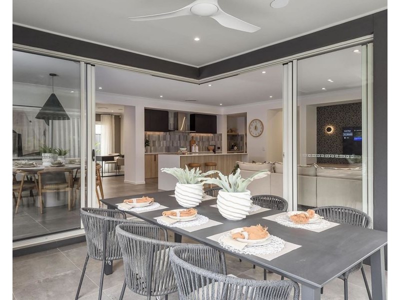 13 JINGERI STREET, Redland Bay QLD 4165