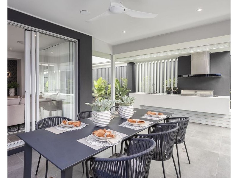 13 JINGERI STREET, Redland Bay QLD 4165