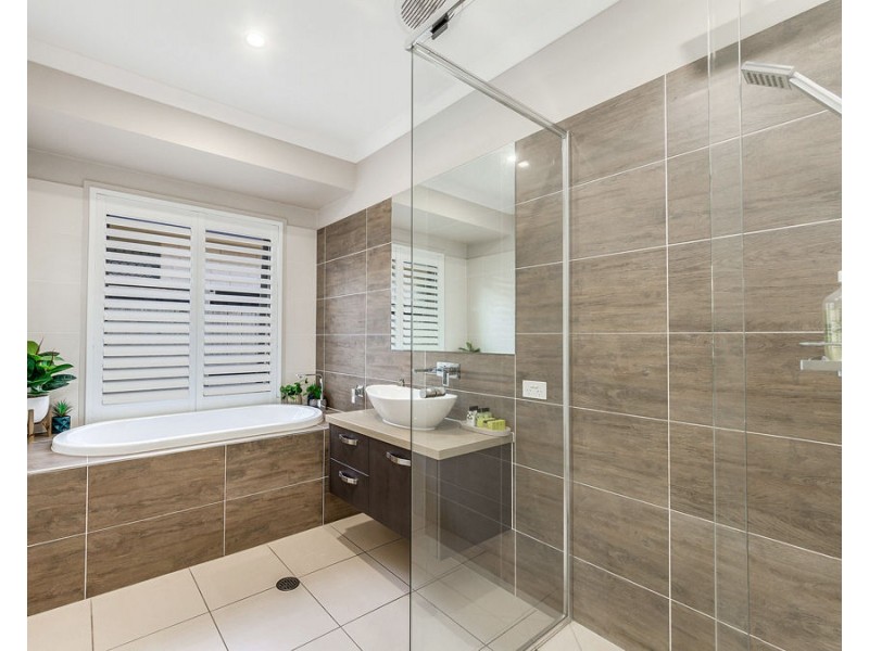 32 Grace Crescent, Narangba QLD 4504