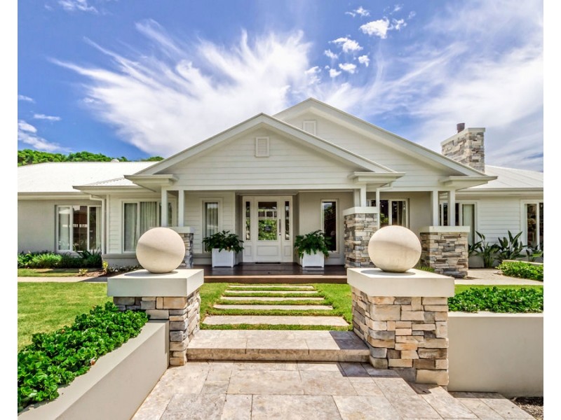 1-3 Executive Way, Bridgeman Downs QLD 4035