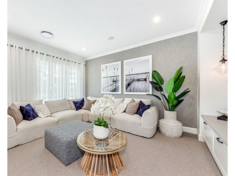 1-3 Executive Way, Bridgeman Downs QLD 4035