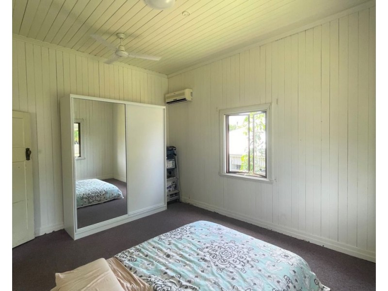 4 Russell Street, Caboolture QLD 4510