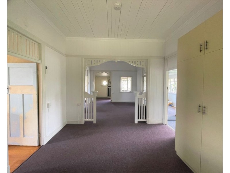4 Russell Street, Caboolture QLD 4510