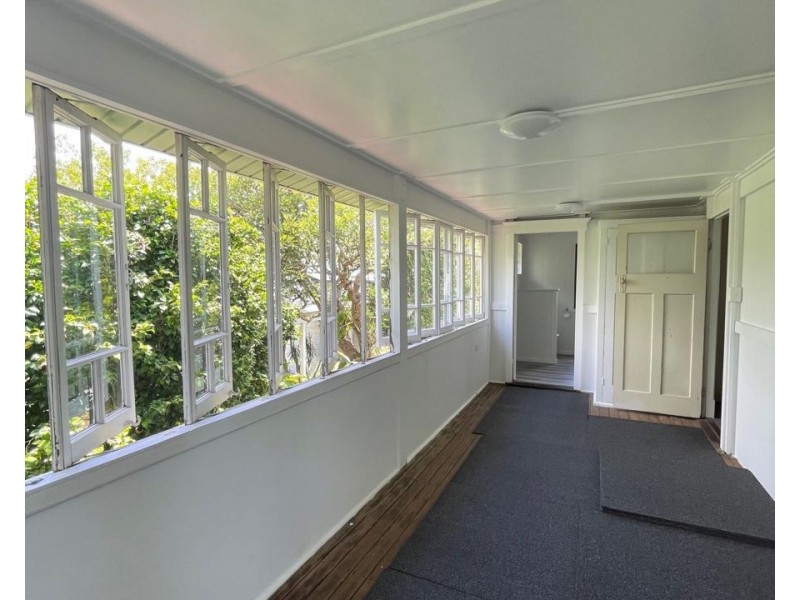 4 Russell Street, Caboolture QLD 4510