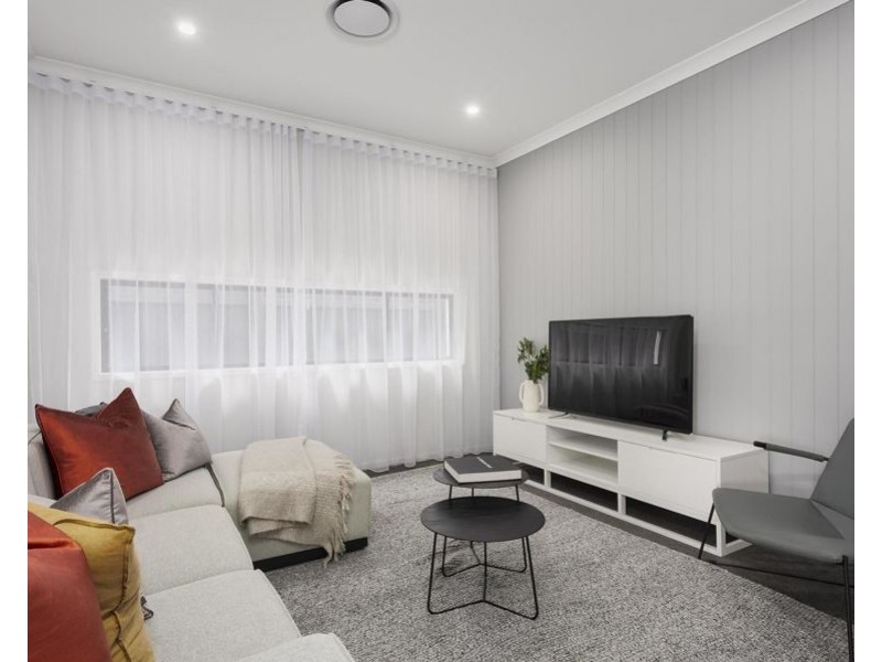 9 Cypress Street, Park Ridge QLD 4125