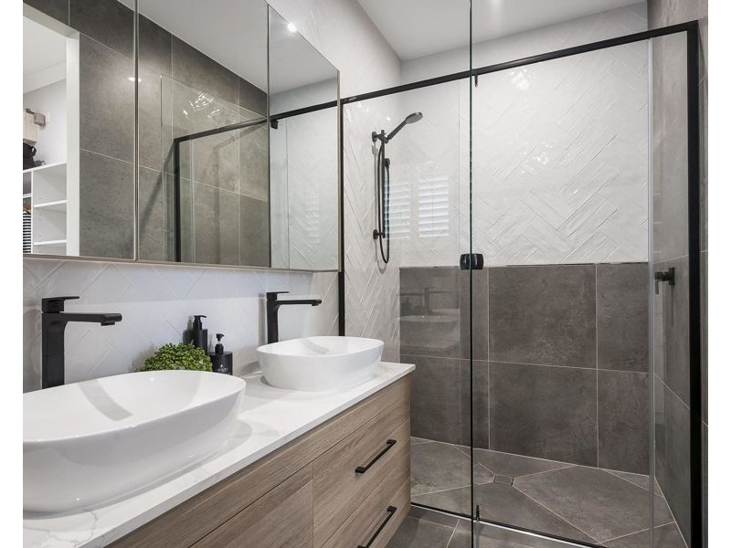 9 Cypress Street, Park Ridge QLD 4125