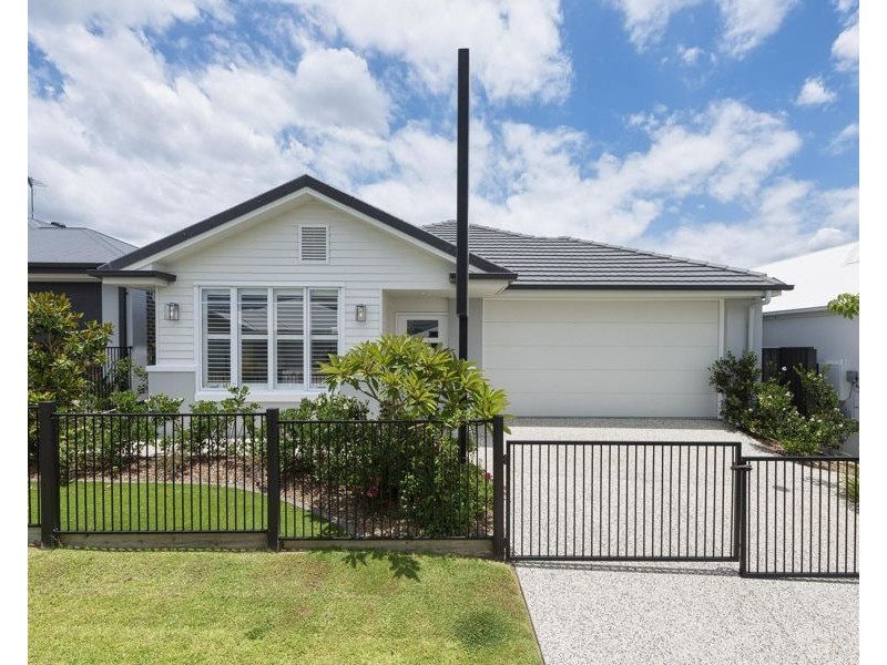 11 Cypress Street, Park Ridge QLD 4125